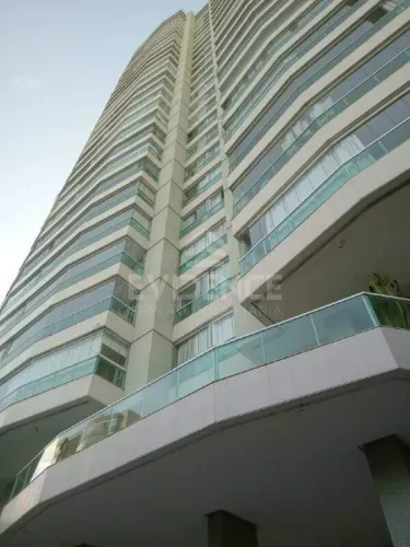 Excelente 3 quartos sendo 1 suite, 117 m², sol da manhã, 2 vagas de garagem em Bento Ferre