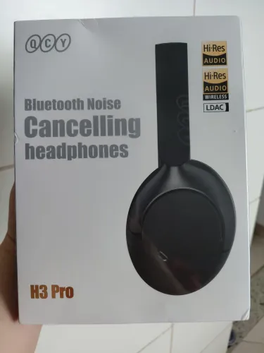 Fone Bluetooth Cancelamento de ruídos.