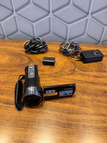 Camera Sony DCR - SX85