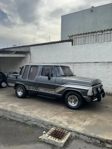 Ford F-1000 Super Diesel / Super Diesel Turbo 1989