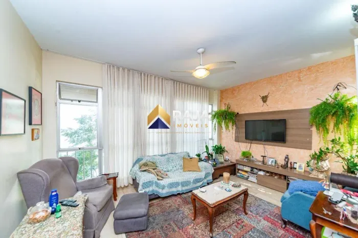 APARTAMENTO RESIDENTIAL em Belo Horizonte - Minas Gerais, Buritis