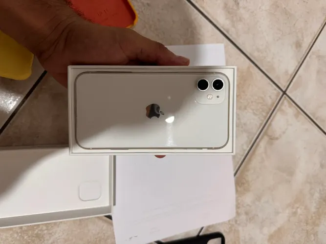 iPhone 11 128gb