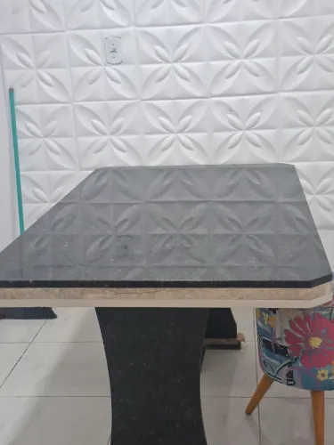 Mesa de mármore