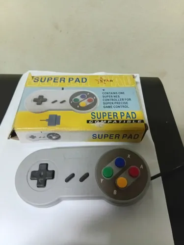 Controle para super nintendo.
