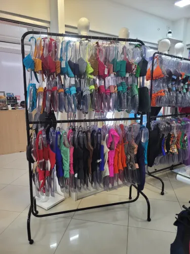 Araras grandes para roupas