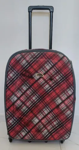 Mala de Viagem Grande marca Cruzeiro c/ rodinha e alargador de tamanho **Excelente Estado*