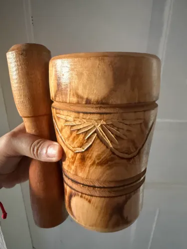 pilão artesanal de madeira
