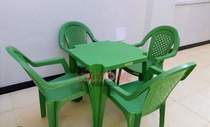 NOVA CANAÃ MESAS E CADEIRAS