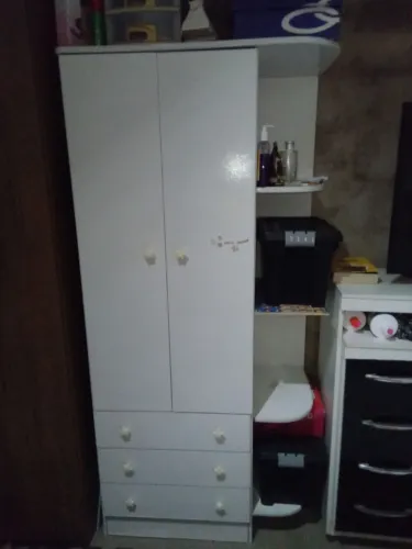 Guarda roupa branco infantil/solteiro baratinho pra sair rapido