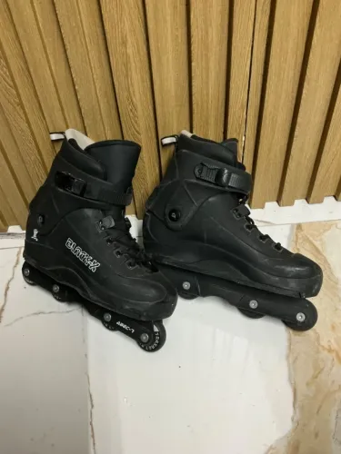 Patins traxart black tamanho 40 ao 45 