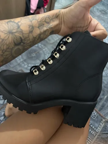 Vendo essa bota
