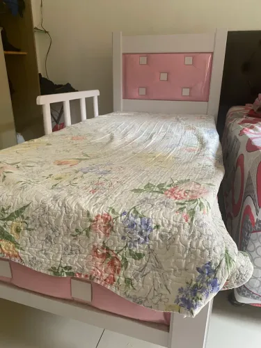 Cama solteiro com colchão/madeira maciça