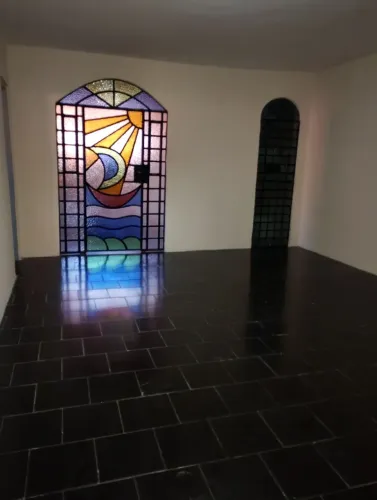 Casa com 2 quartos, na Rua Cônego de Castro, principal rua do Parque São José 