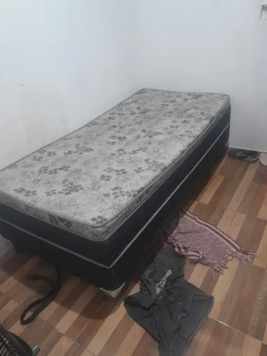 Cama box de solteiro