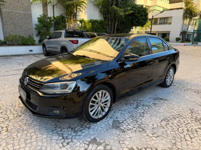 Volkswagen Jetta Highline 2.0 TSI 16V 4P Tiptronic 2011