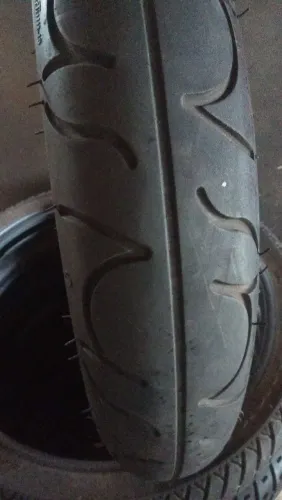 Pneu de moto Caxias