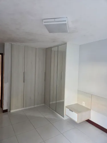 Armário guarda-roupa quarto usados