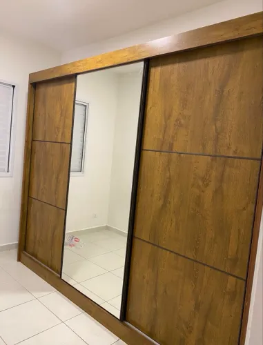 Guarda Roupa