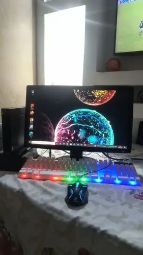 Pc Lenovo Core i5 rápido , 8a geração, 8gb memória DDR4, SSD Nvme 256gb. Parcelo 12xcartao