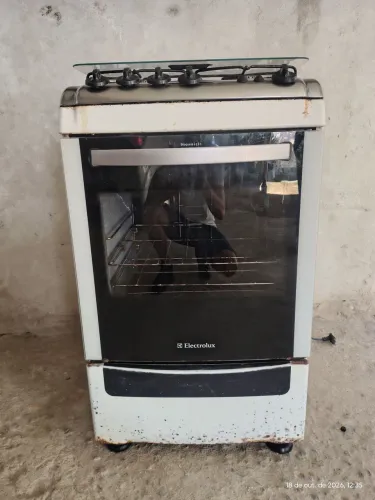 Fogão Electrolux 4 Bocas Branco com Acendimento Automático e Tampa de Vidro