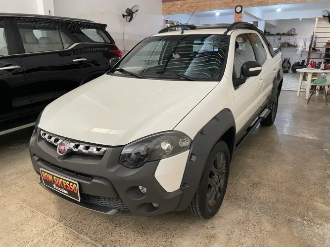 Fiat Strada Adventure1.8/ 1.8 Locker Flex CD 2019