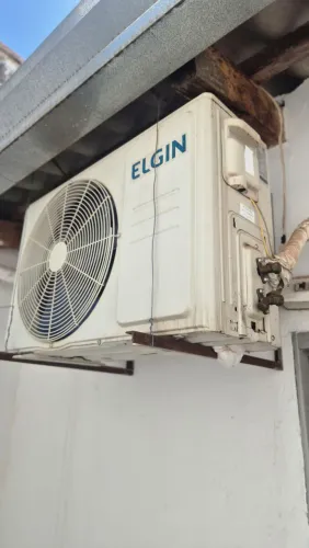 Ar-condicionado Elgin 9.000 BTUs 
