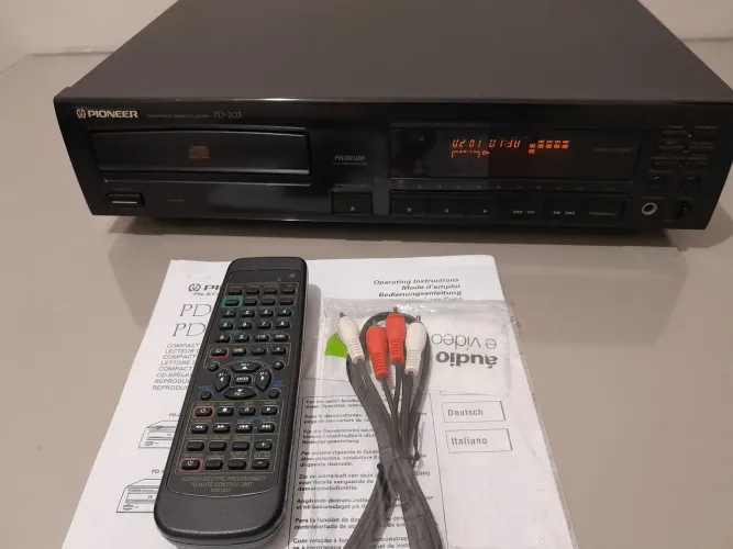 Cd Player Pioneer PD-203 funciona tudo perfeitamente!!!!