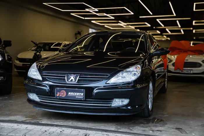 Peugeot 607 Sedan 3.0 V6 2001