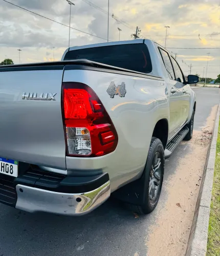 Toyota Hilux CD SR 4X4 2.8 TDI Diesel Aut. 2024