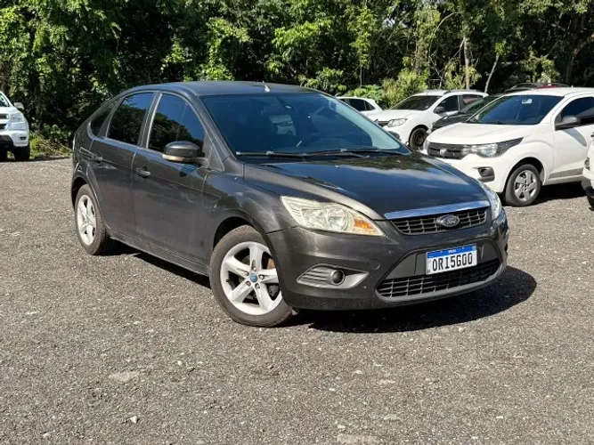 Ford Focus 2.0 16v/se/se Plus Flex 5P Aut. 2013