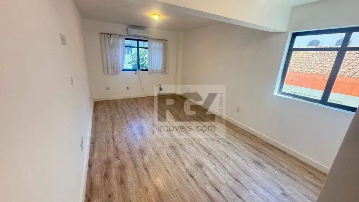 Sala para alugar, 34 m² por R$ 2.150,00/mês - Ponta da Praia - Santos/SP