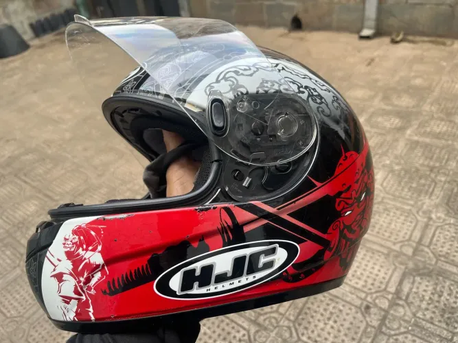 Capacete HJC SAMURAI 
