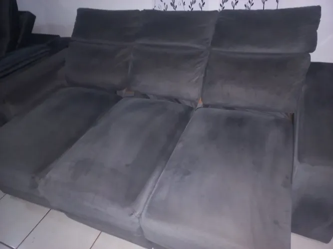 Sofá retrátil usado