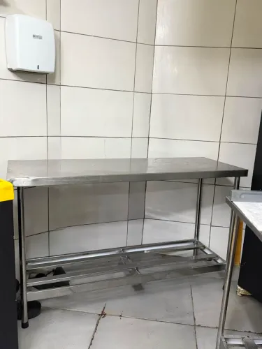 Bancada de inox 1,40