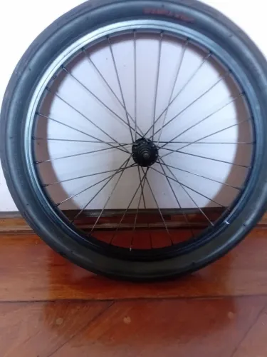Roda dianteira bmx pneu sem detalhes