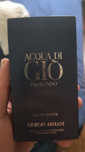 Acqua di Gio profondo usado