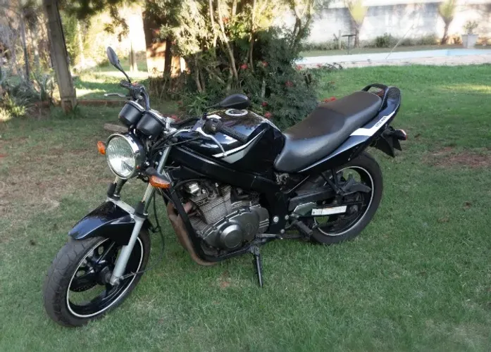 GS 500 excelente estado
