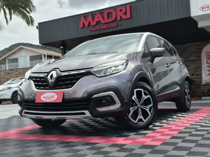 Renault Captur Iconic 1.3 TB 16V Flex 5P AUT 2022