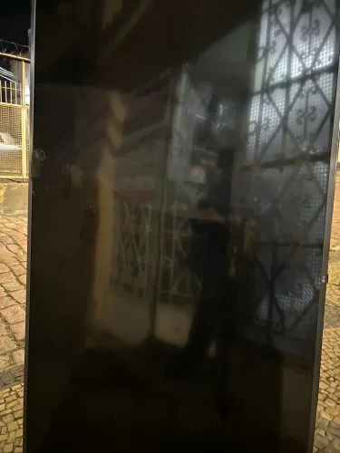 Tv LG 82 POLEGADAS (NO ESTADO)