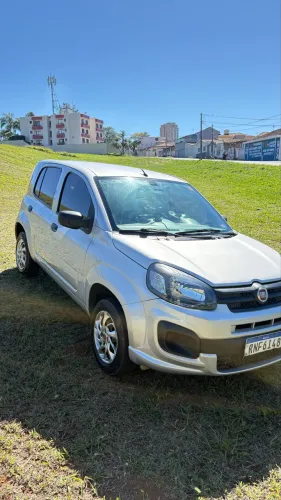 Fiat Uno Attractive 1.0 EVO Fire Flex 8V 5P 2021