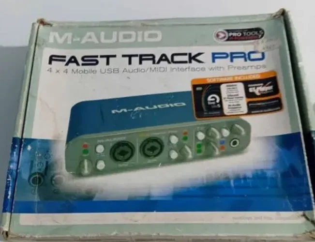 Interface de audio M-audio fast track pro