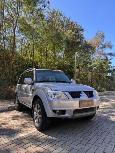 Mitsubishi Pajero TR4 2.0 Flex 16V 4X2 Aut. 2013