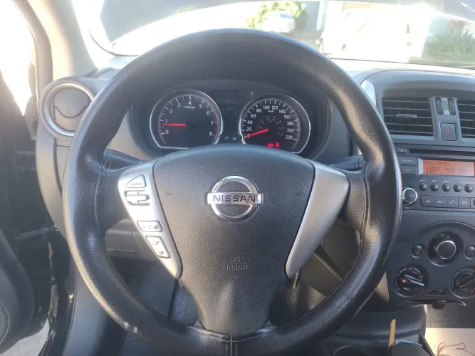 Nissan Versa SV 1.6 16V Flexstart 4P Mec. 2017