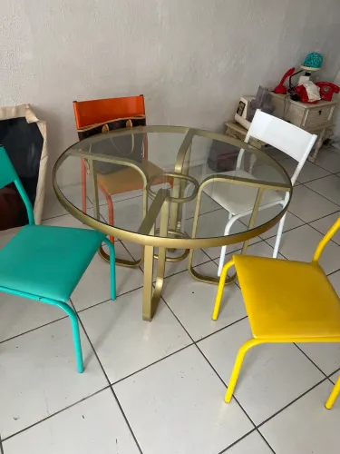 Jogo mesa com 4 cadeiras