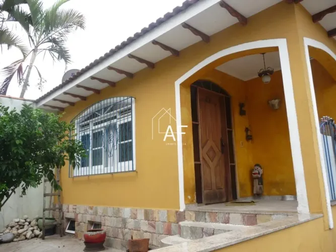 Casa com Edícula a Venda em Pirituba, 305m², 8 vagas de garagem