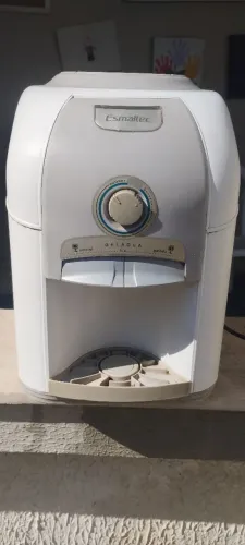 Filtro / Depurador de água em garrafão Smaltec EGM30