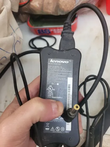 carregador original Lenovo compatível com o modelo PA-1650-52LC (19V / 3.42A / 65W