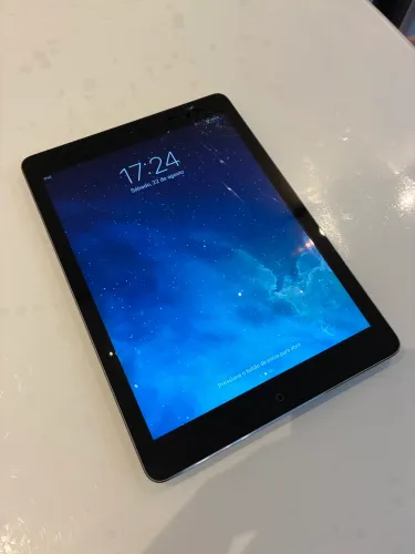 iPad Air 16GB Wi-Fi - Funcionando