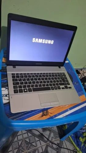 Notebook Samsung SSD bateria boa 