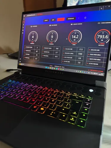 Alienware M16 R1 RTX 4070 com garantia danos acidentais e NF!